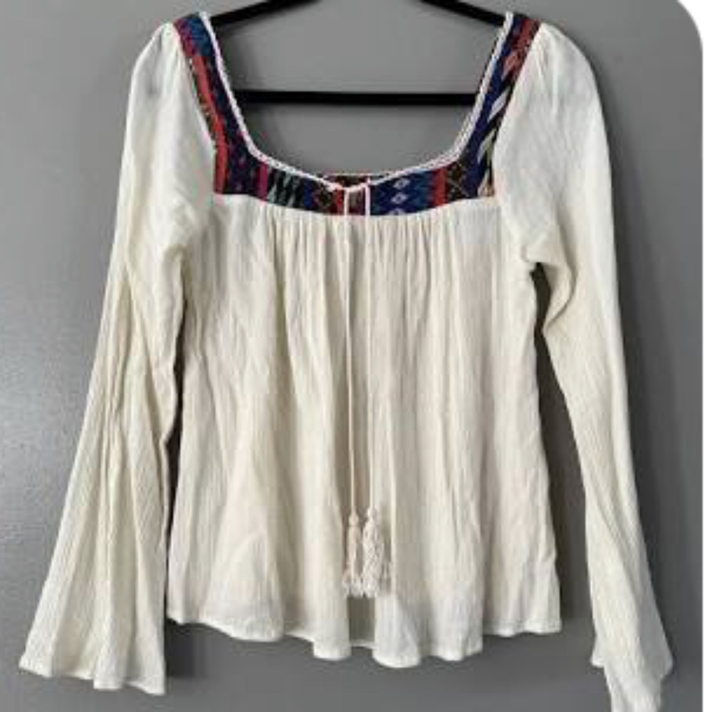 Billabong Gauzy Tapestry Lace Peasant Top